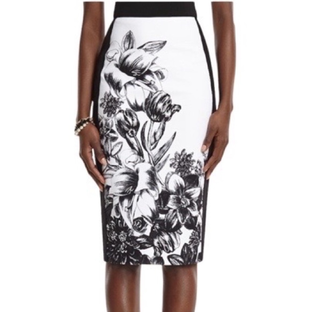 White House Black Market Floral Pencil Skirt Black and White Size Petite 2